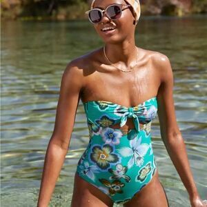 NWOT aerie Floral Front Tie Cut Out Convertible Strapless Swimsuit L
